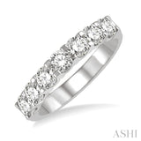 14KW 1.0ctw 7 Stones Round Cut Diamond Wedding Band - Size 7