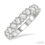 14K White Gold Diamond Zigzag Ring, 0.60 Carat TW