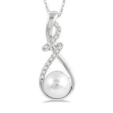 White Gold Pearl and Diamond Fashion Pendant